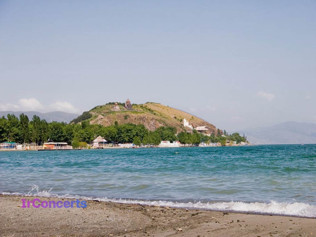 دریاچه سوان (Lake Sevan)